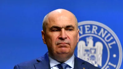 Moțiunea de cenzură PSD – AUR acuză Guvernul Bolojan că nu mai guvernează în interesul României. Peste 250 de semnături au fost strânse pentru demiterea actualului Executiv