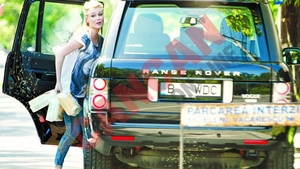 Si-a luat jeep pentru copil