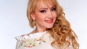 Cântăreața de muzică populară Adriana Ochișanu a căzut în gol cu liftul
