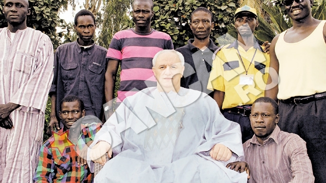 Tender - africanul! Omul de afaceri a devenit cautatorul de aur oficial al statului Senegal
