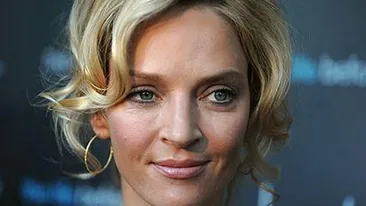Ea este cea mai sexy mama din lume! Cum arata Uma Thurman in costum de baie, la un an dupa ce a nascut al treilea copil