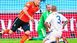 Salvati de "magicianul" Robben