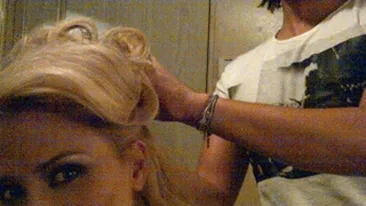 Iulia Vantur, sexy si golasa la noua editie Dansez pentru tine! Uite cum a venit imbracata frumoasa blondina!