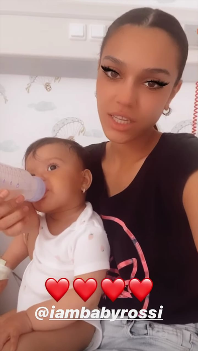 Karmen a primit o veste neașteptată de la medicii care au tratat-o pe fiica ei în spital! Mărturisirile emoționante făcute de artistă