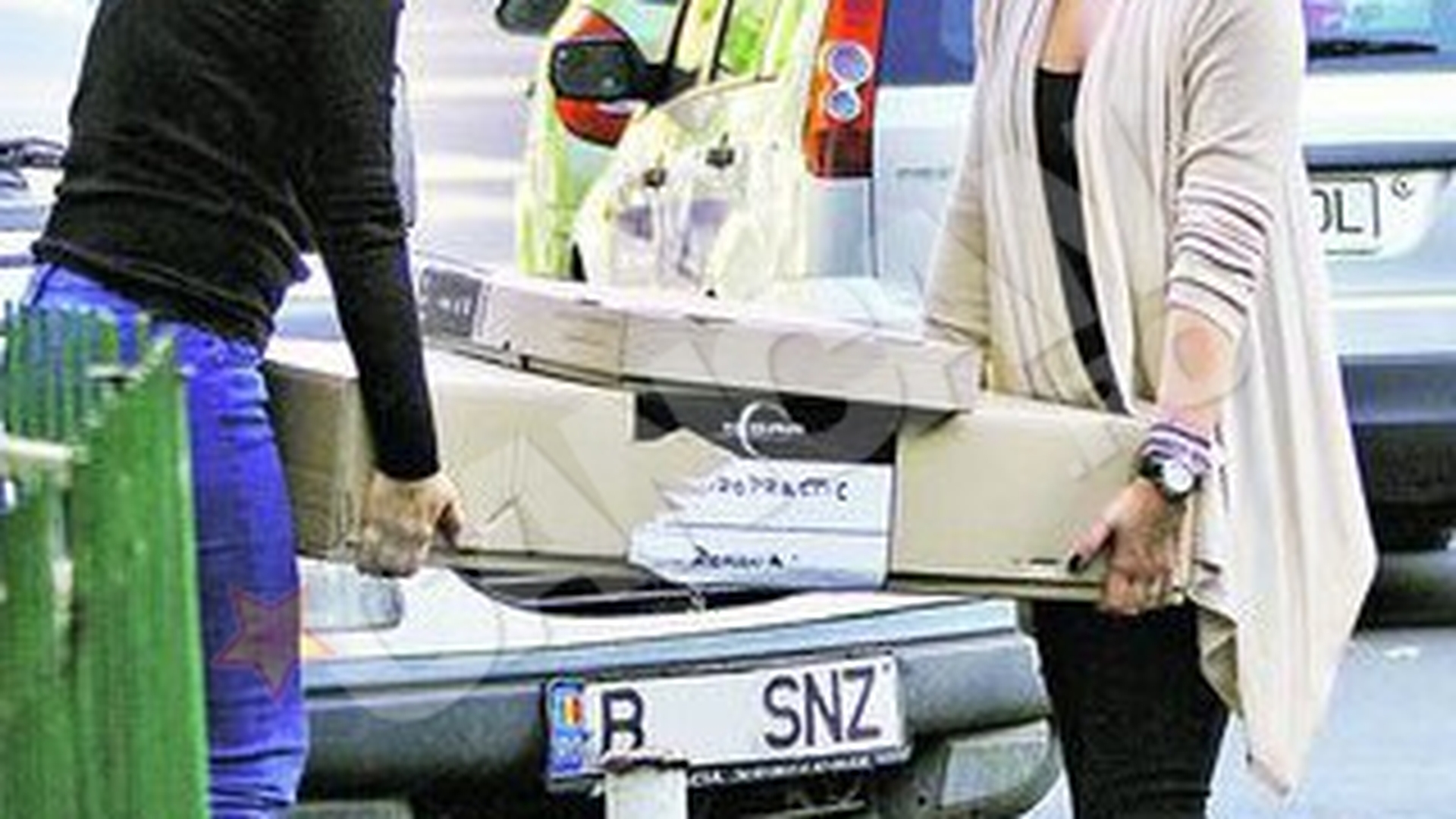 Elena Verioti isi aprovizioneaza singura magazinul. Fiica de milionar cu veleitati de caraus