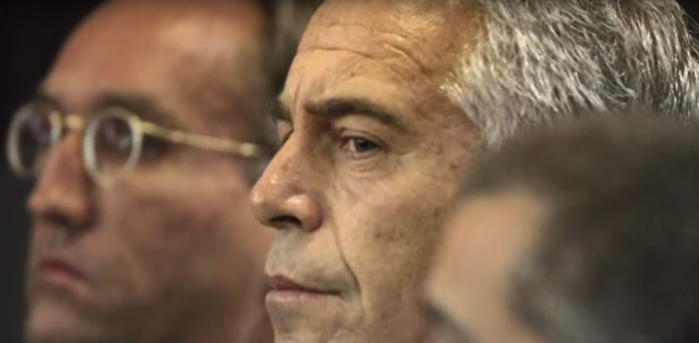 Miliardarul pedofil Jeffrey Epstein, găsit mort în celula sa. Care este cauza decesului