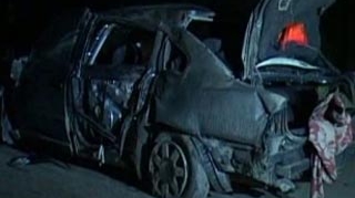 Doi tineri au murit intr-un accident rutier produs de un sofer care fugea de Politie