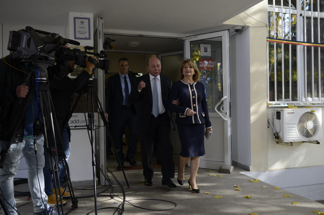 Traian Băsescu și soția