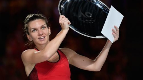 Cât a câştigat Simona Halep! Şi-ar fi dublat banii, dacă o bătea pe Wozniacki