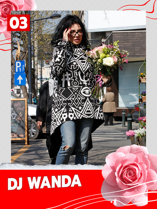 TOP 30 de vedete care au ”lovit” de 1 Martie! Inna, Elena Băsescu, Antonia… Cine a prins cel mai bogat buchet?