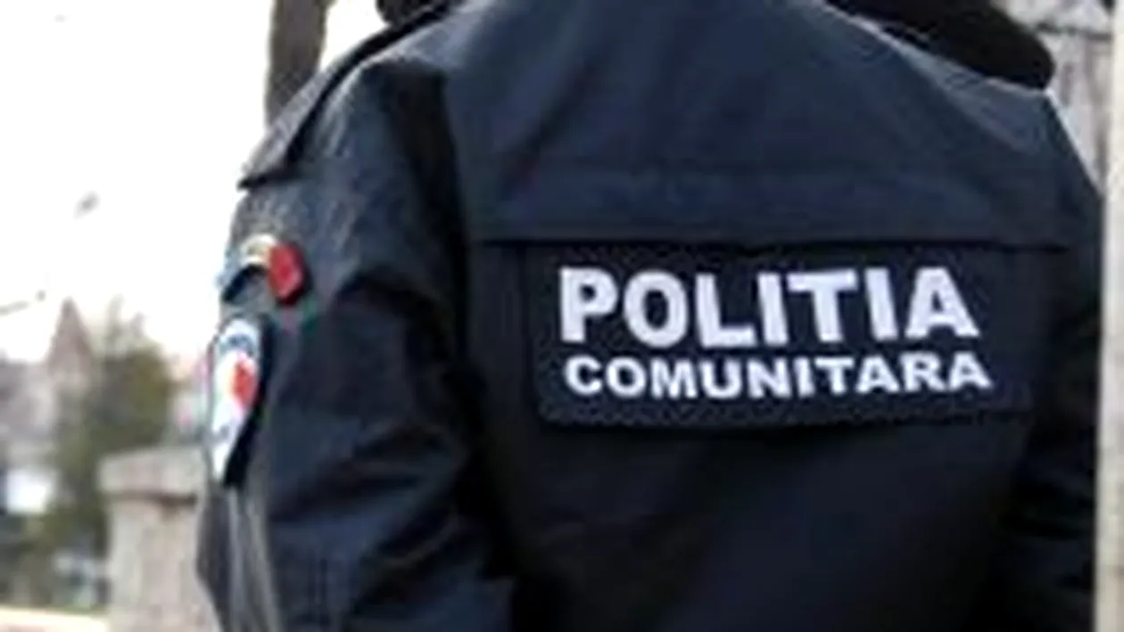 Rafuiala cu sabii si bate intre doua gasti, in parcarea unei plaje din Galati