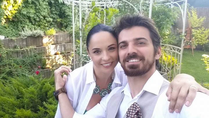”Zâna” n-a fost niciodată mai sinceră. Andreea Marin a dezvăluit după mulţi ani culisele ”Surprize, surprize”