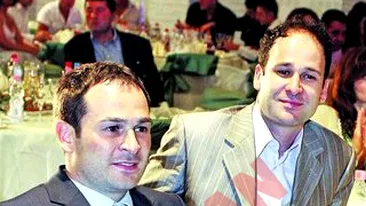 Acoperit de fratii Negoita