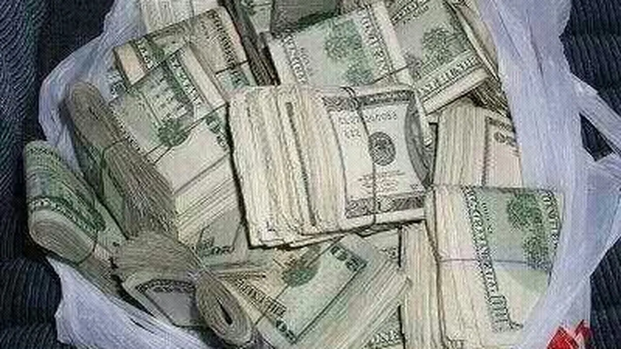 Perceptia romanilor in Londra ar putea sa se schimbe! Un roman a gasit un sac cu doua milioane de lire si l-a predat politiei