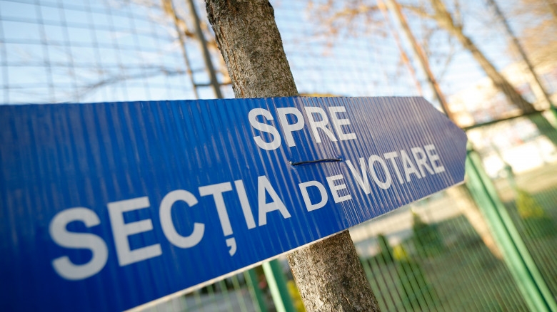 Uluitor! Un bărbat din Olt a votat cu buletinul iubitei sale