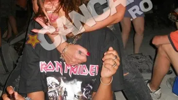 Fosta sotie a lui Miron Cozma s-a distrat printre adolescenti in Vama Veche. Vezi cum si-a facut de cap Monica Ionescu!