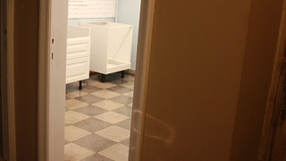 Renovarea bucatariei ii da batai de cap Danei Rogoz!  Actrita are nevoie de un sfat!