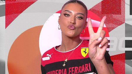 E frumoasă ca din cutie scoasă, dar aparițiile nu și le neglijează. Antonia: “Se uită lumea, te studiază…”