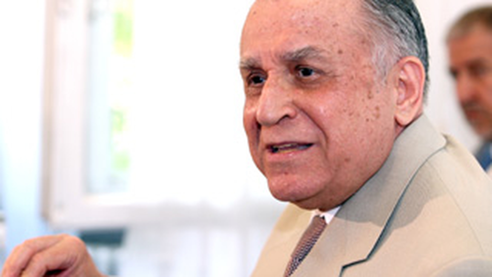 Ion Iliescu: "L-as fi lasat in viata pe Ceausescu sa vada ce a ramas dupa el"
