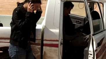 Vrei interviu cu Netanyahu? Jos sutienul!