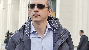  E război pentru custodia fiicei lui Condrea. ”Îşi droga fata ca să…”