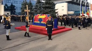 România intră de astăzi în doliu naţional