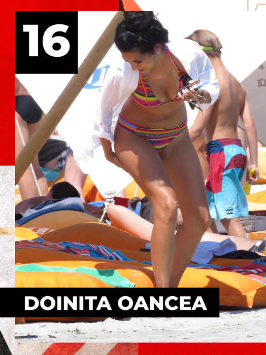 Top sexy-vedete de la noi, care au greșit mărimea slipului. Fanii de pe plajă au crezut că nu văd bine