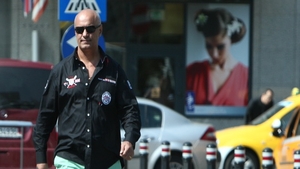 Fane Spoitoru, la discutii cu un mare actor roman. Vezi despre cine este vorba si afla ce faceau cei doi in benzinarie