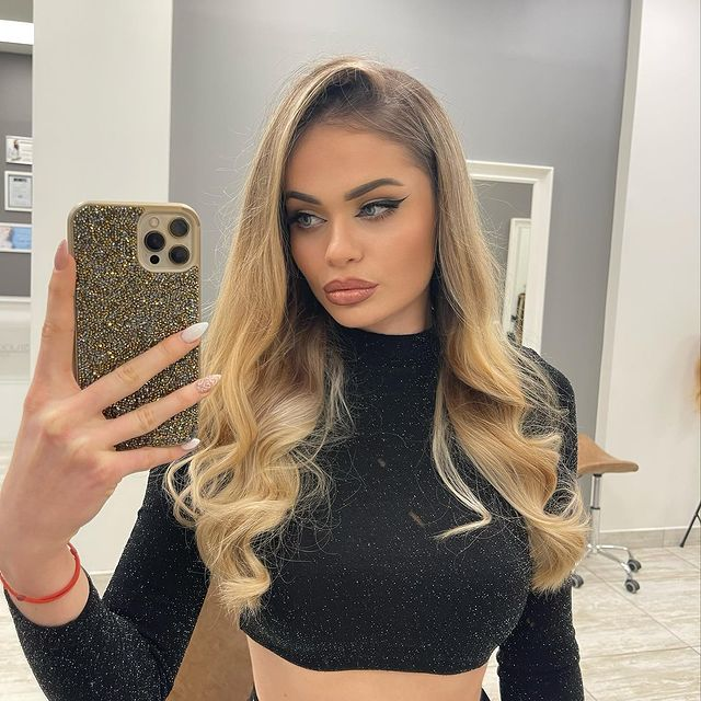Petrova arată "bombă" și pare că știe ce vrea! 