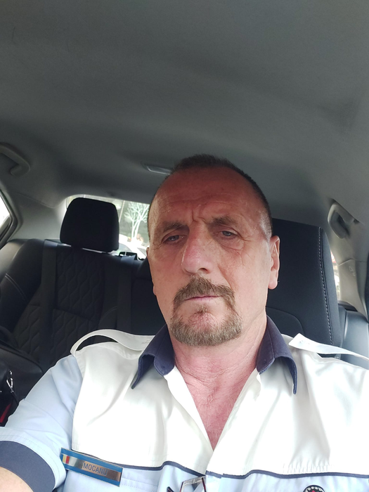 Ion Mocanu este angajat la Direcţia Generală de Poliţie Locală Sector 1 foto: arhivă personală