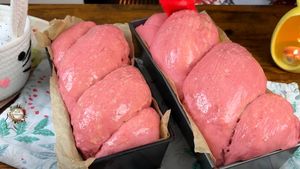 Ce ingrediente conține cozonacul roz, de fapt. A devenit VIRAL: "Eu sigur aș mânca!"