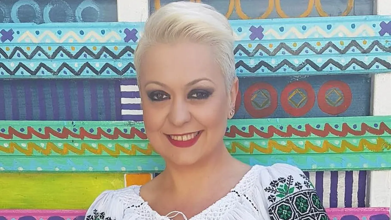 După ce a slăbit 25 de kilograme, Monica Anghel are curaj să pozeze și nemachiată: Tu ești? Are un look nou