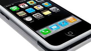 Bataie generala intr-o fabrica ce produce iPhone