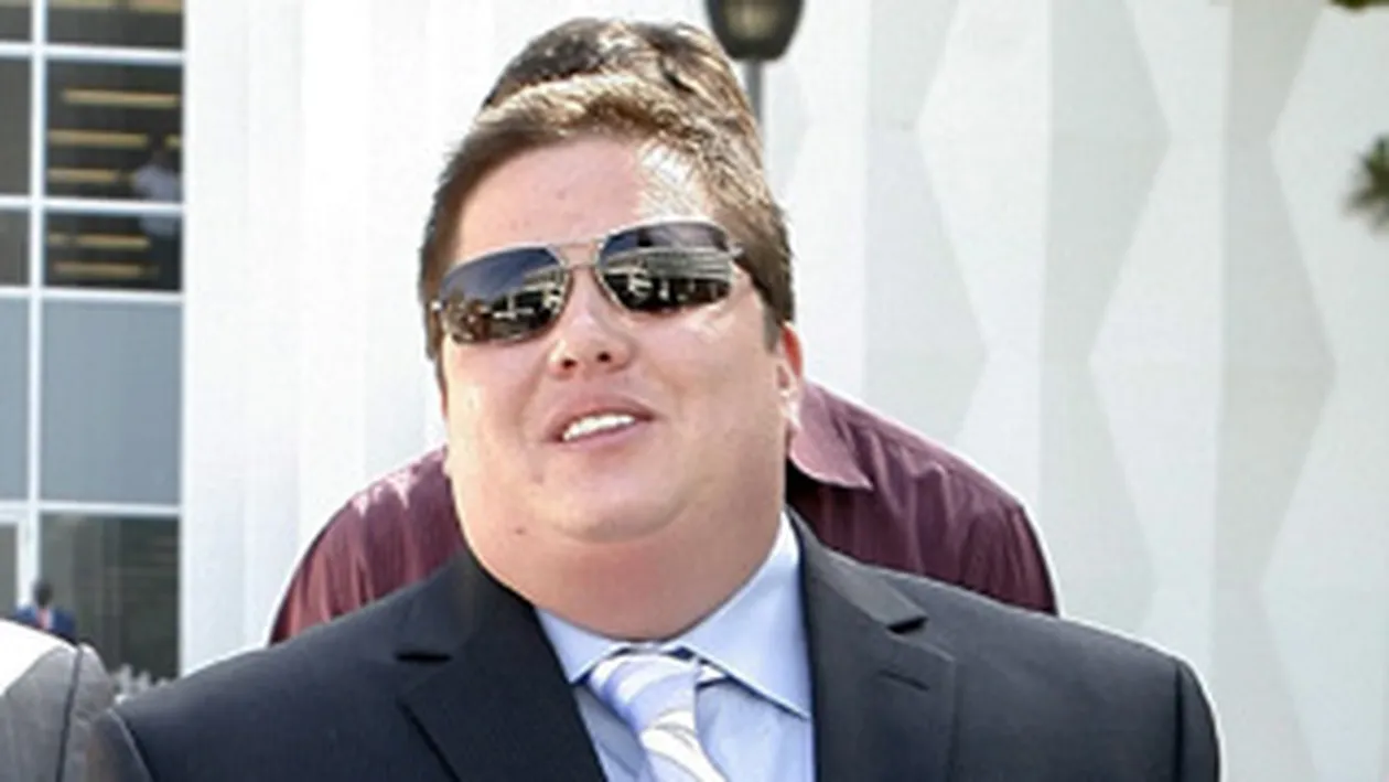 Fiica lui Cher a devenit barbat si in acte!