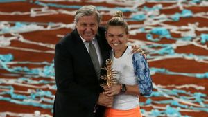 Ilie Năstase: “Halep nu mai are nevoie de antrenor. Poate sta și fratele ei acolo, și mama, nicio problemă!”
