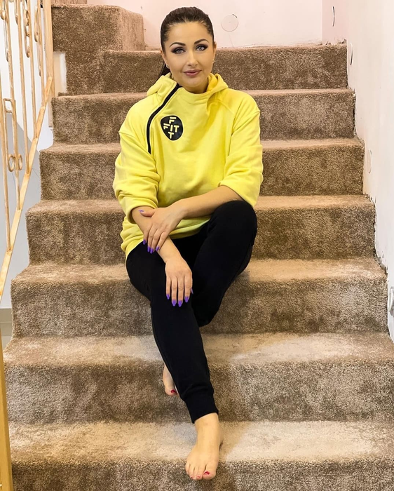 Gabriela Cristea îi dă replica Mariei Constantin