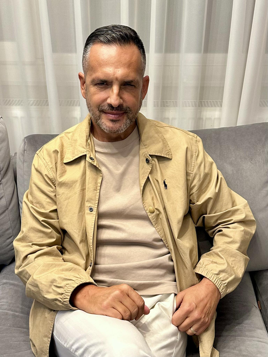 Doliu în familia lui Mădălin Ionescu: „A sfârșit discret, în somn.” Durere profundă, la doar o zi după ce fosta lui colegă, Nicoleta Drăgușin, a murit