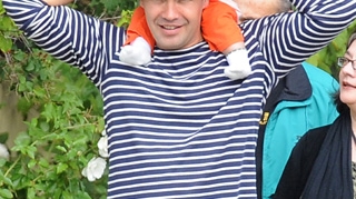 Billy Zane e topit dupa fetita lui