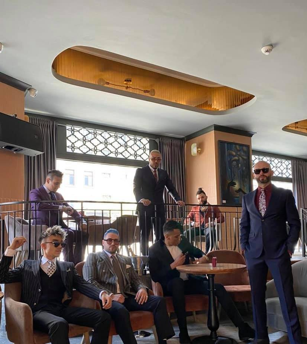 Alex Velea va lansa atacuri în versuri: “Să vă pregătiți, că le zicem pe toate”. Ce va dezvălui despre Mario Fresh și Lino Golden?