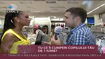 Laurette a fost la shopping cu fiica sa de Ziua Copilului