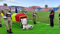 Ultimul omagiu adus antrenorului Emeric Ienei. Zeci de oameni și-au luat Adio! de la el pe stadionul Iuliu Bodola