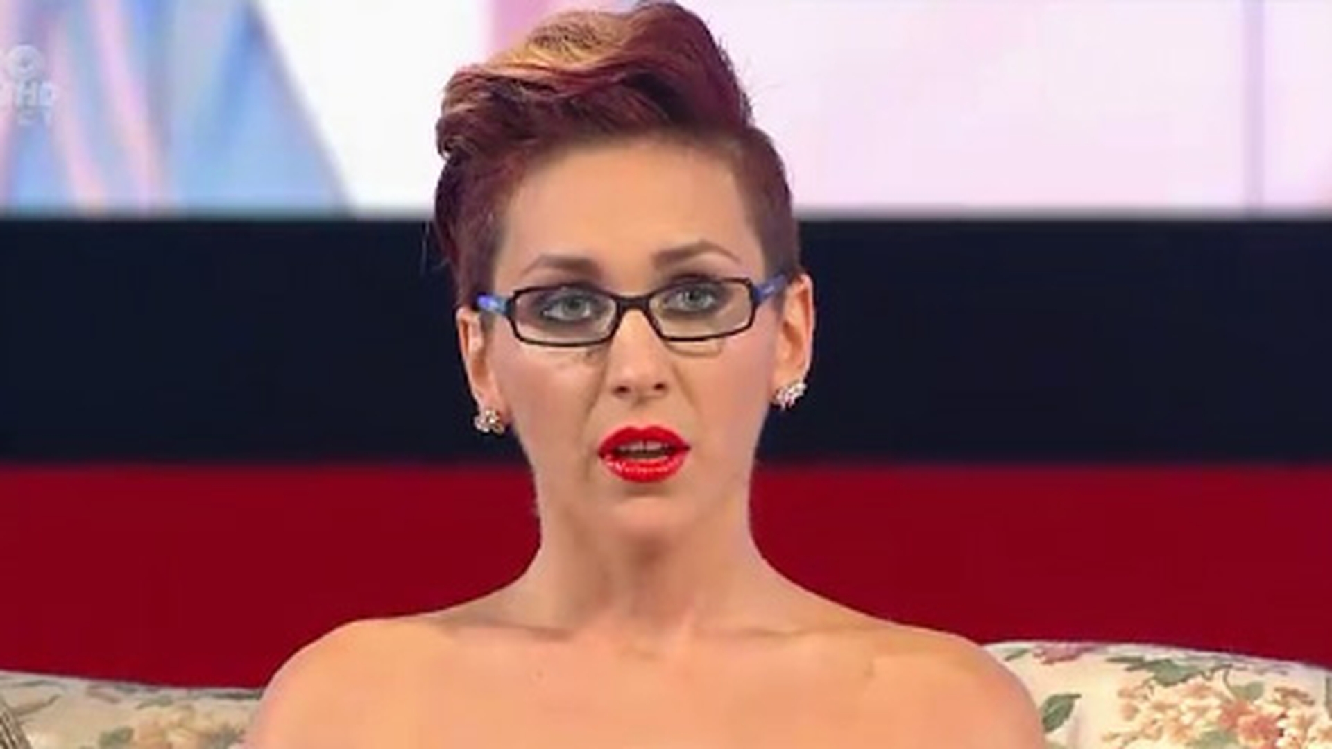 Cine-ar fi crezut asta vreodată? Fiica si fosta amantă a lui Guţă, impreună pe aceeasi canapea: "Nicoleta spune adevărul"