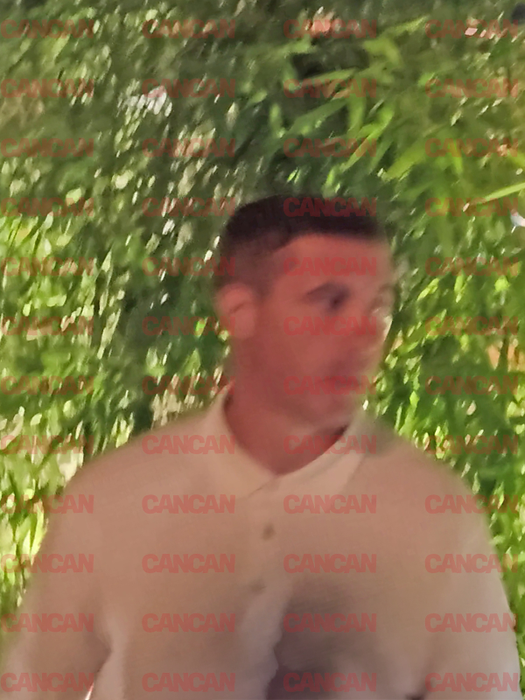 Bogdan se uită după soţia lui