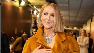 Celine Dion, apariţie şocantă la gala premiilor Grammy, după ce s-a spus că a murit! Cum arată cântăreaţa care suferă de o boală gravă
