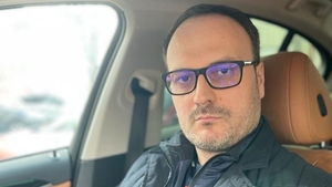 Vă mai amintiţi de Alexandru Cumpănaşu, devenit celebru după cazul Gheorghe Dincă? Ireal cu ce se "ocupă" acum. Şi Marian Godină râde de el