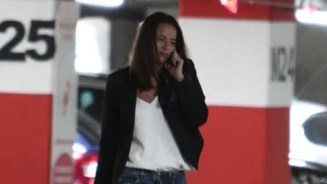 Culmea loialităţii: Andreea Raicu îi e fidelă… iubitului fantomă!