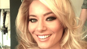 Laura Cosoi s-a vopsit! Imaginea postata in urma cu putin timp pe internet: "Mi-am schimbat putin culoarea parului"