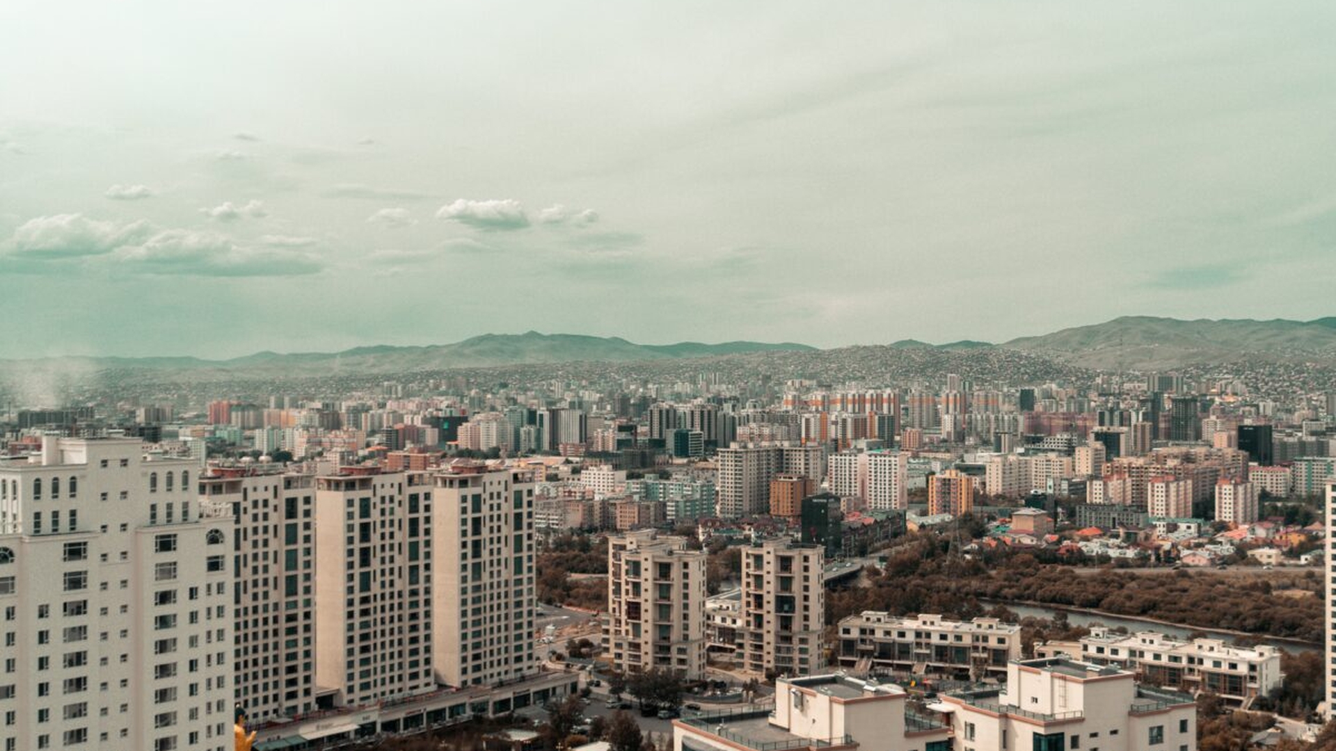Ce se întâmplă cu preţurile apartamentelor, de la 1 ianuarie 2024: "Scad preţurile sau intră în faliment"