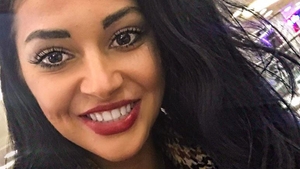 Toată lumea o cunoaşte pe ELENA ex-MANDINGA, dar iată cum arată mama ei. Imaginea a emoţionat-o pe artistă: „Te iubesc...“