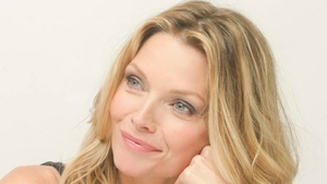 Secta dubioasa din care a RECUNOSCUT Michelle Pfeiffer ca facea parte! Mai multi membrii ai cultului au DECEDAT